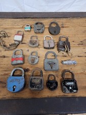 Alte Vorhängeschlösser