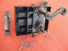 altes Kastenschloss mit