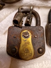 Alte BURG Vorhängeschlösser