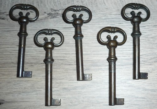 Alte möbel schlüssel - alte,